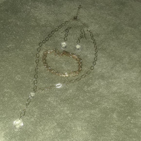 Avon Necklace, Earrings, Bracelet - Picture 1 of 4